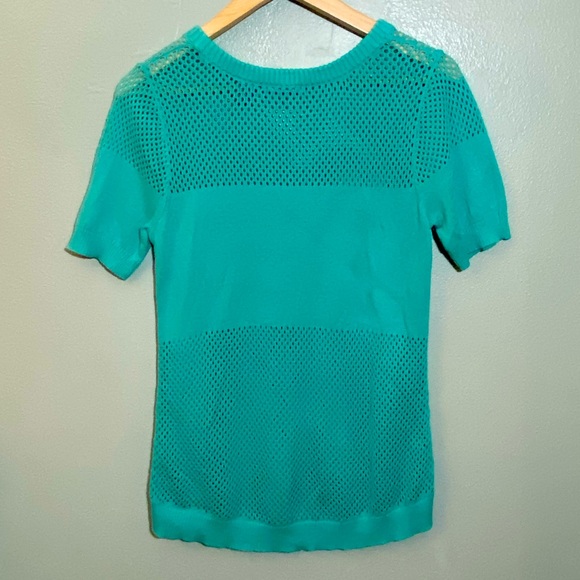 Netted Crochet Knit Blouse - Picture 3 of 3